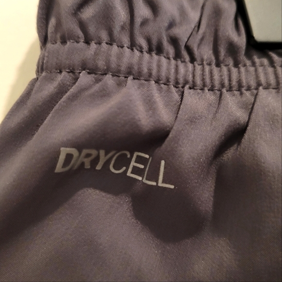 2-in-1 Puma Drycell Men's Gray Black Athletic Training Shorts Fitted Mesh Sports - Picture 4 of 8